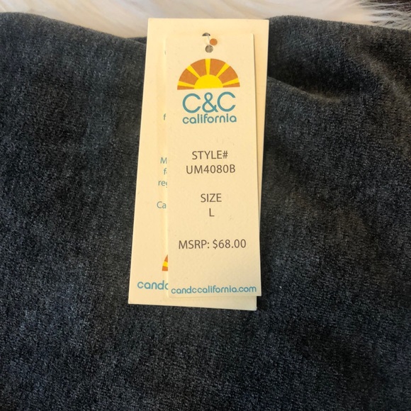 ⭐️SALE⭐️ C&C California Cold Shoulder Velour Sweatshirt NWT - Picture 6 of 10